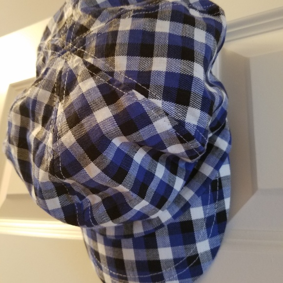 Women's hat - Picture 2 of 2